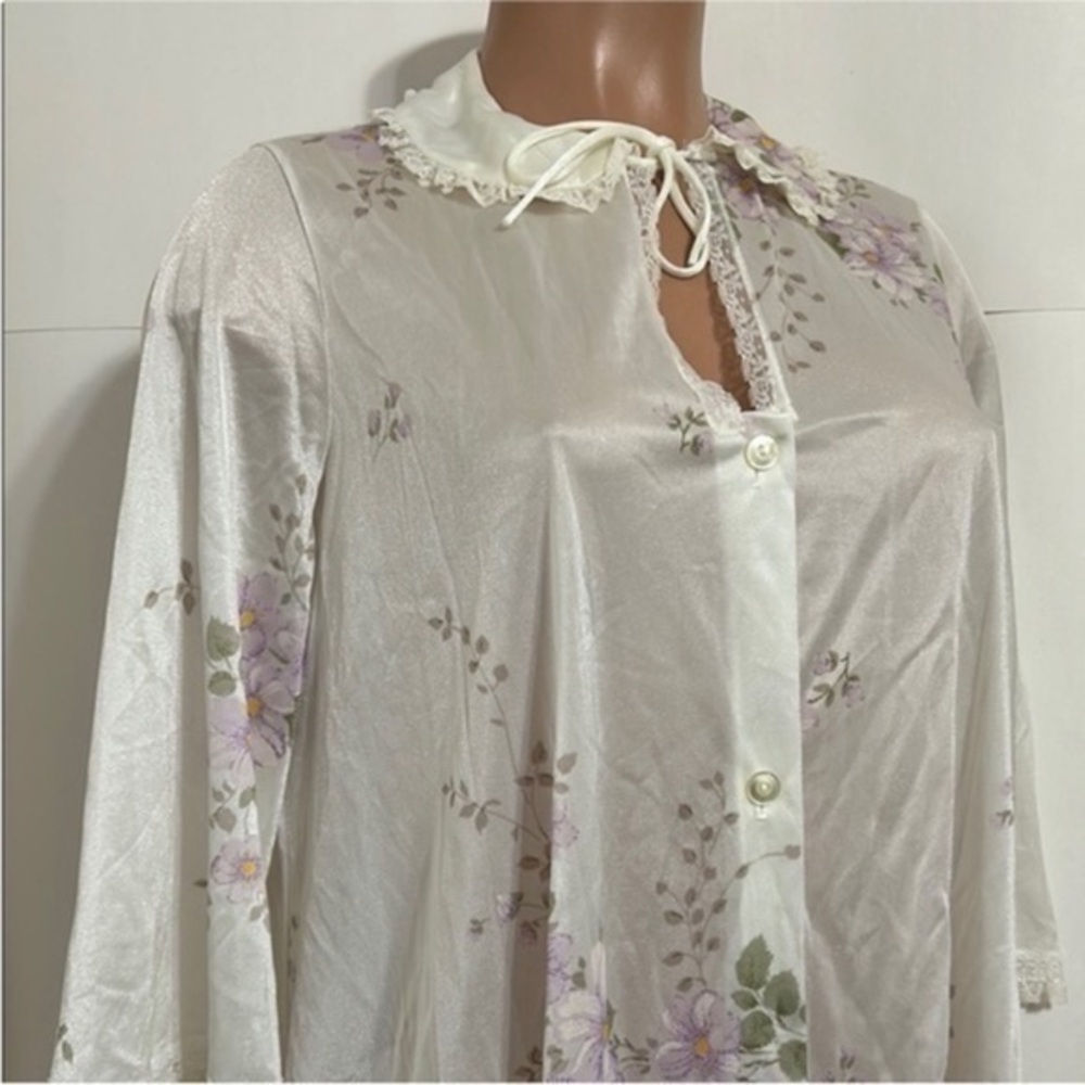 Val Mode Vinatge Robe